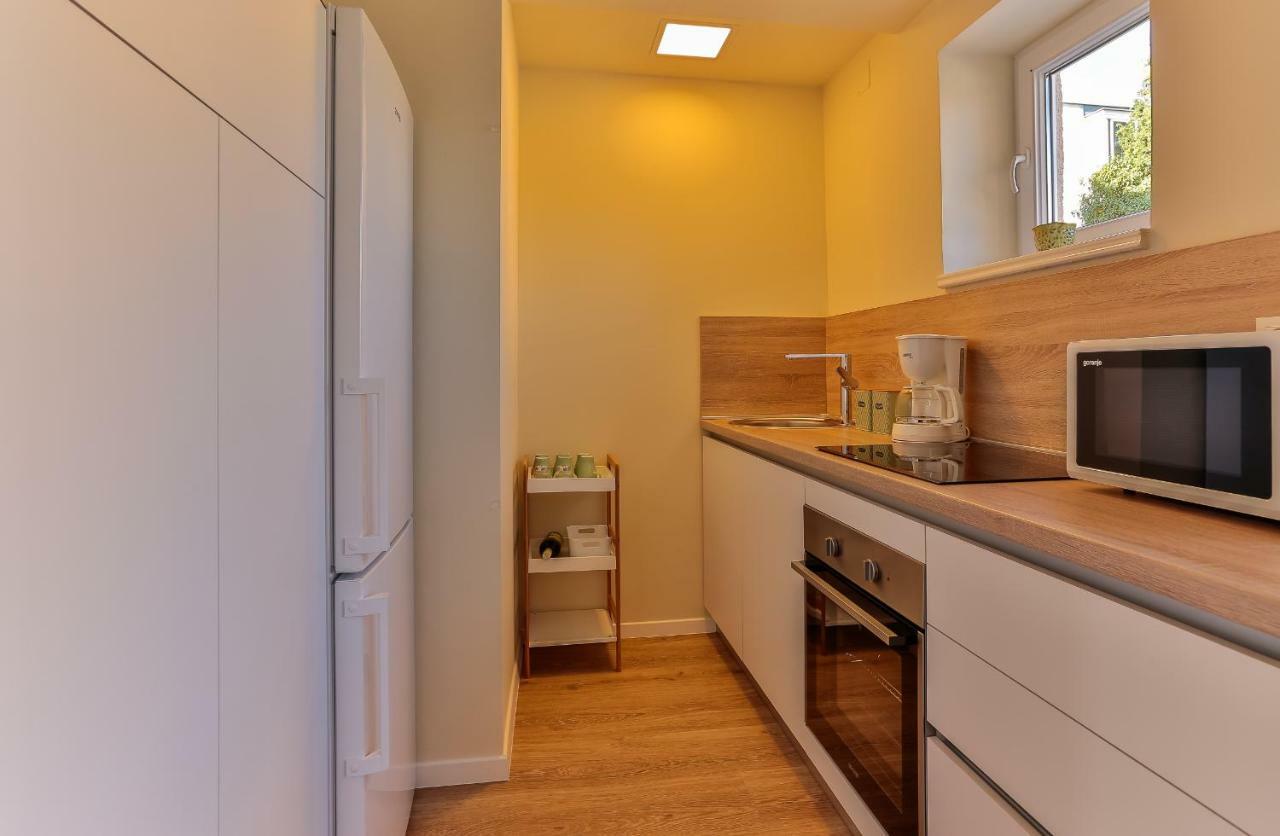 Almond Apartment
